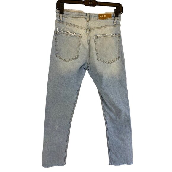Zara Jeans Slim Olivia Straight Leg Raw Hem Distressed Light Wash Size 4 - Picture 2 of 10
